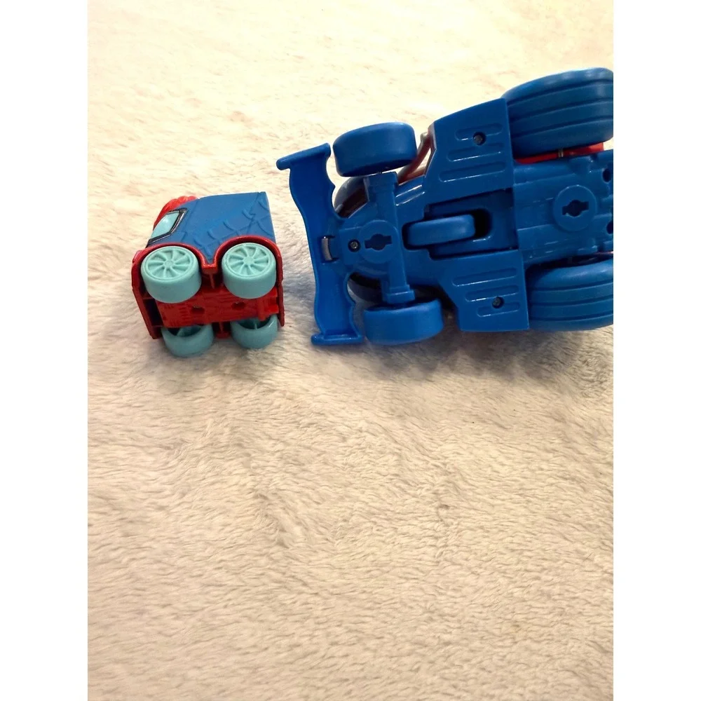 Marvel Spidey and His Amazing Friends Jazwares Toy Vehicle Set Red Blue 2020